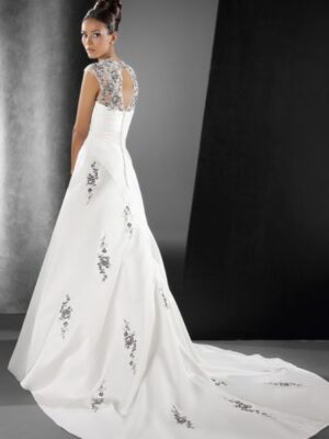 Best Seller Nº 302 bordado negro