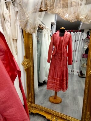R3 Traje 3 piezas rosa