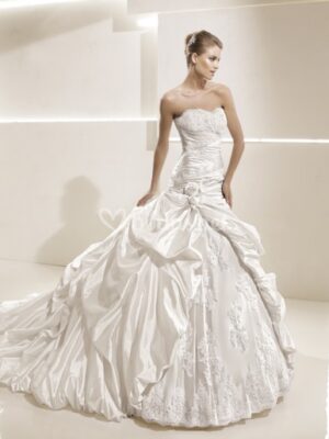 Grupo Pronovias Nº25C